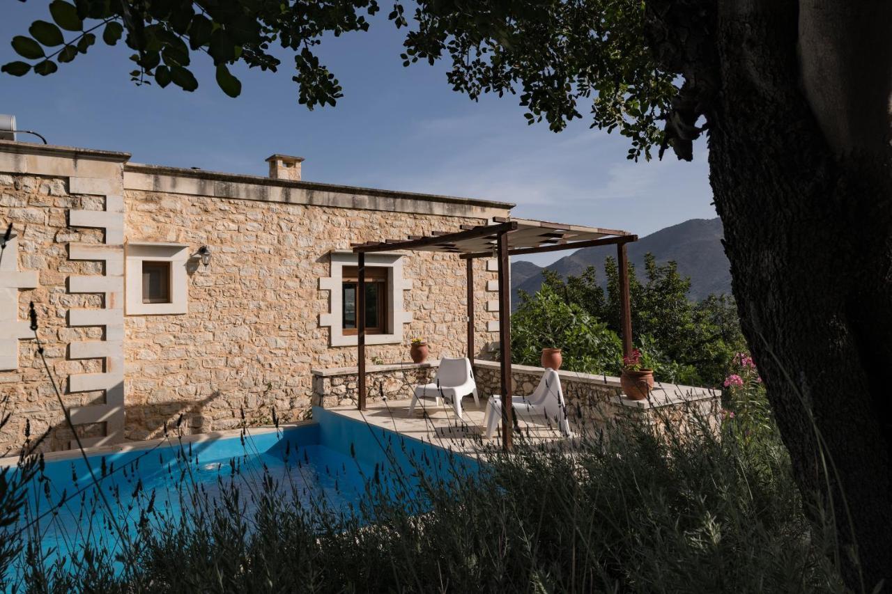 Koules Estate, With Private Pools & Bbq - Embracing Nature, By Thinkvilla Argouli Exterior foto