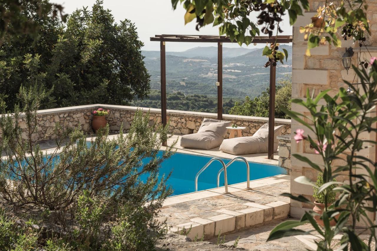 Koules Estate, With Private Pools & Bbq - Embracing Nature, By Thinkvilla Argouli Exterior foto