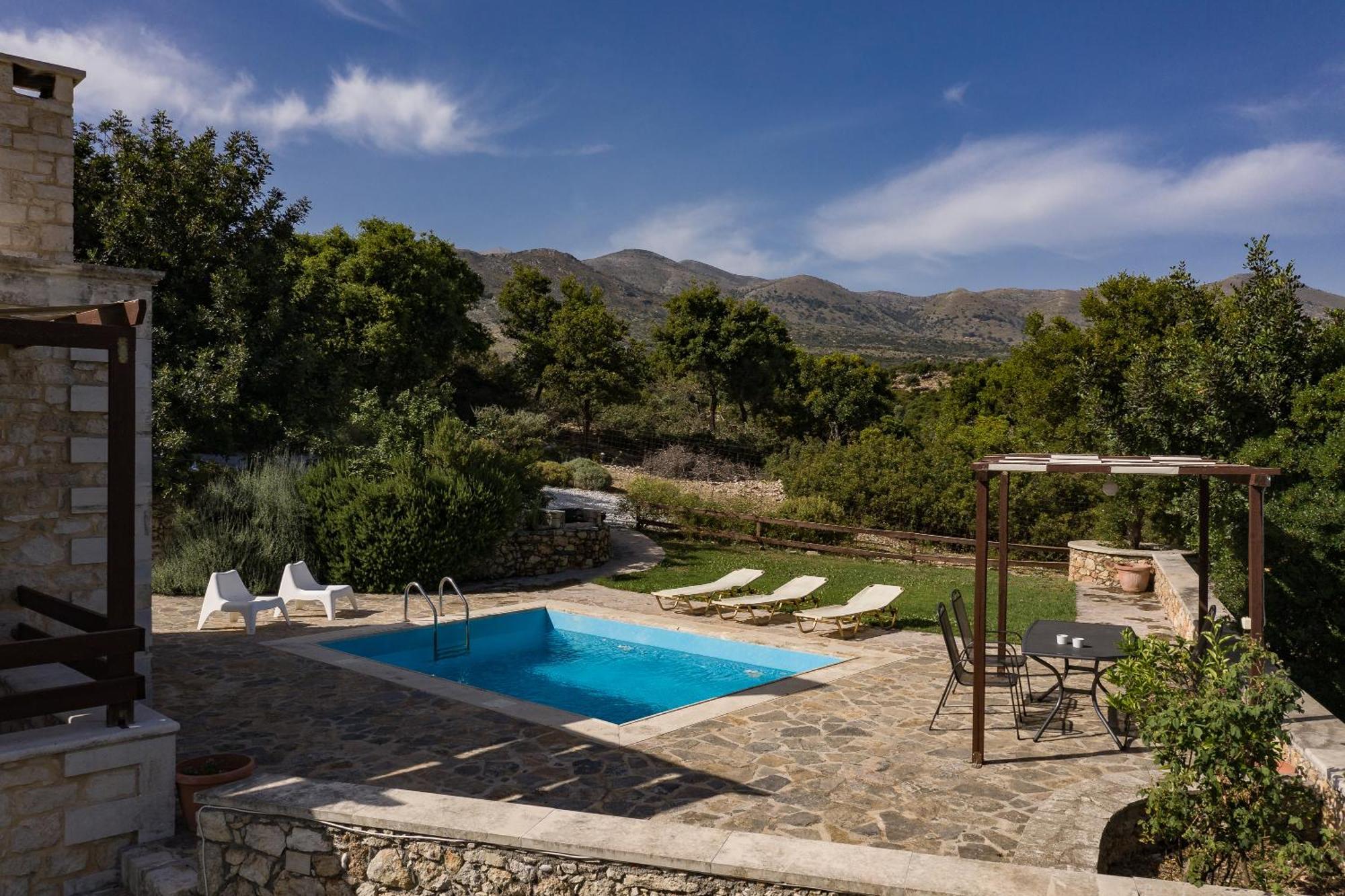 Koules Estate, With Private Pools & Bbq - Embracing Nature, By Thinkvilla Argouli Zimmer foto