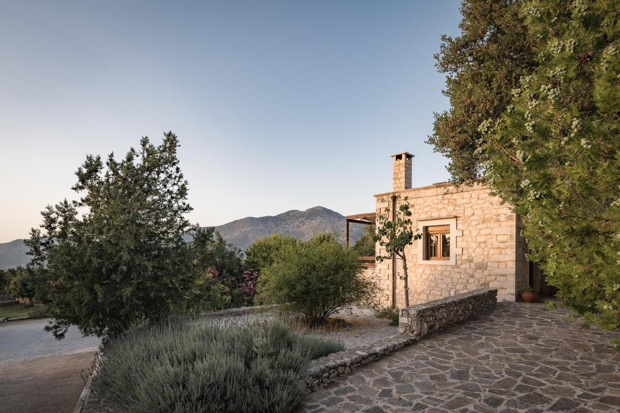 Koules Estate, With Private Pools & Bbq - Embracing Nature, By Thinkvilla Argouli Zimmer foto